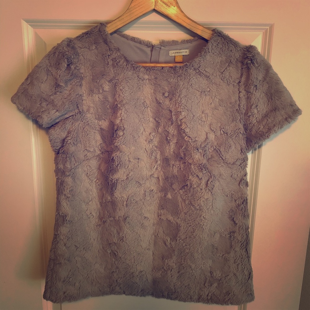 Anthropologie faux-fur grey short sleeve blouse